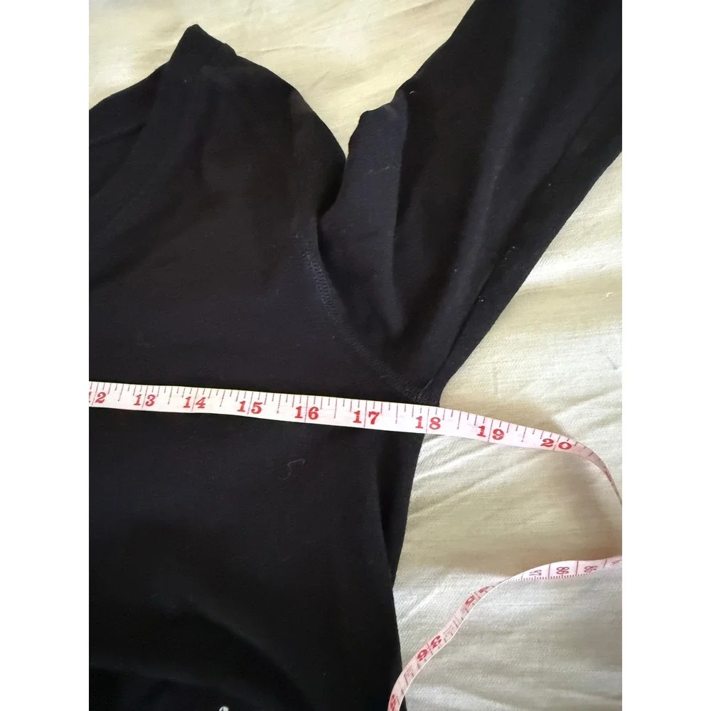 Free People Movement Black‎ Cropped Long Sleeve Top M/L V Neck Athleisure